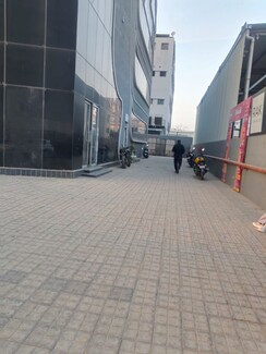 Industrial Plot For Sale in Sector 82