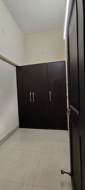 Room in 4 BHK Villa at Shankar Nagar – for Rent