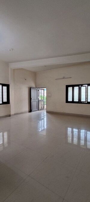 Room in 4 BHK Villa at Shankar Nagar – for Rent
