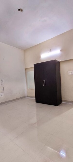 Room in 4 BHK Villa at Shankar Nagar – for Rent