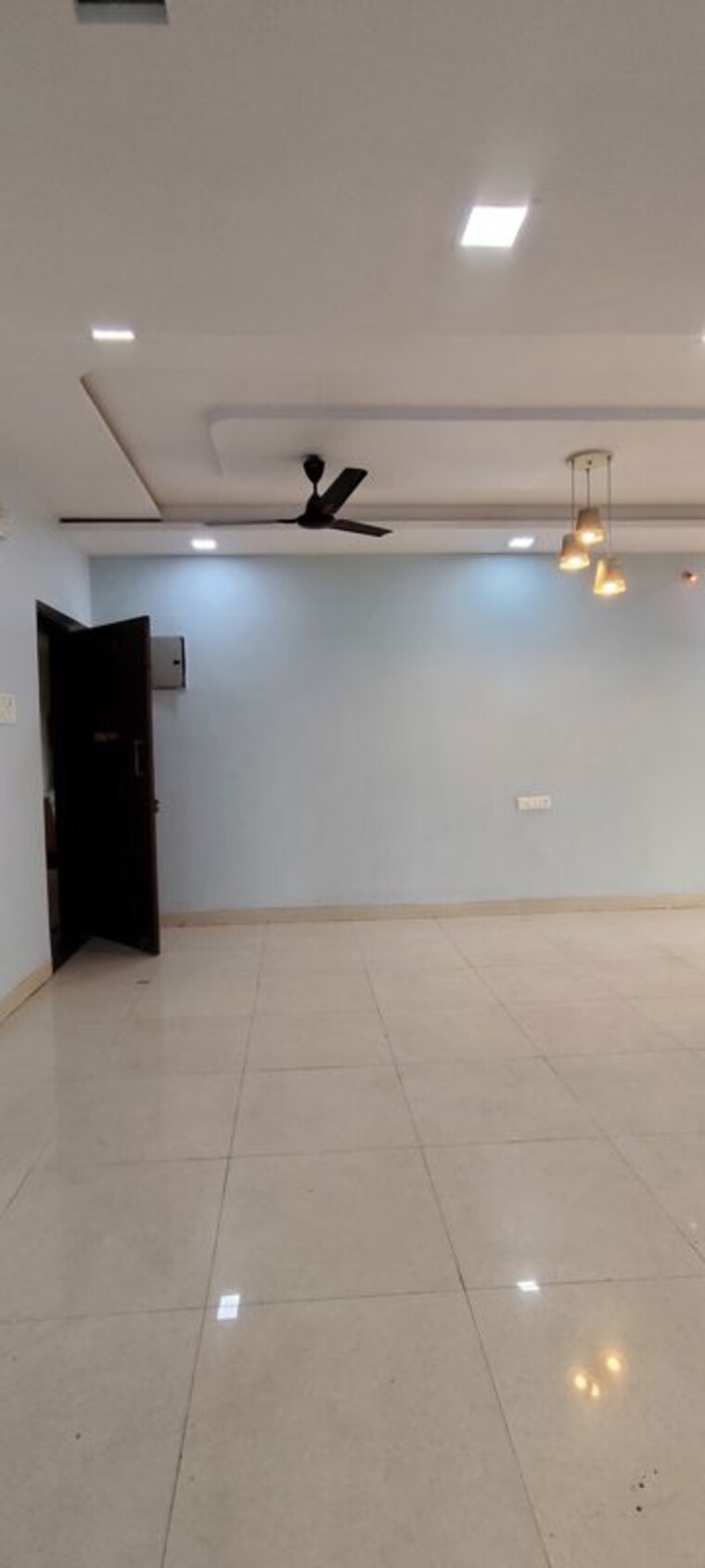 Room, saddu 3 Bedroom 1500 Sq.Ft. Apartment In Saddu Raipur 10675347