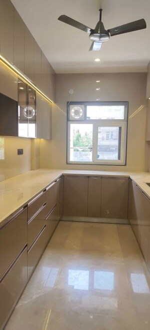 Kitchen in 3 BHK Builder Floor at Sector 23 – for Rent