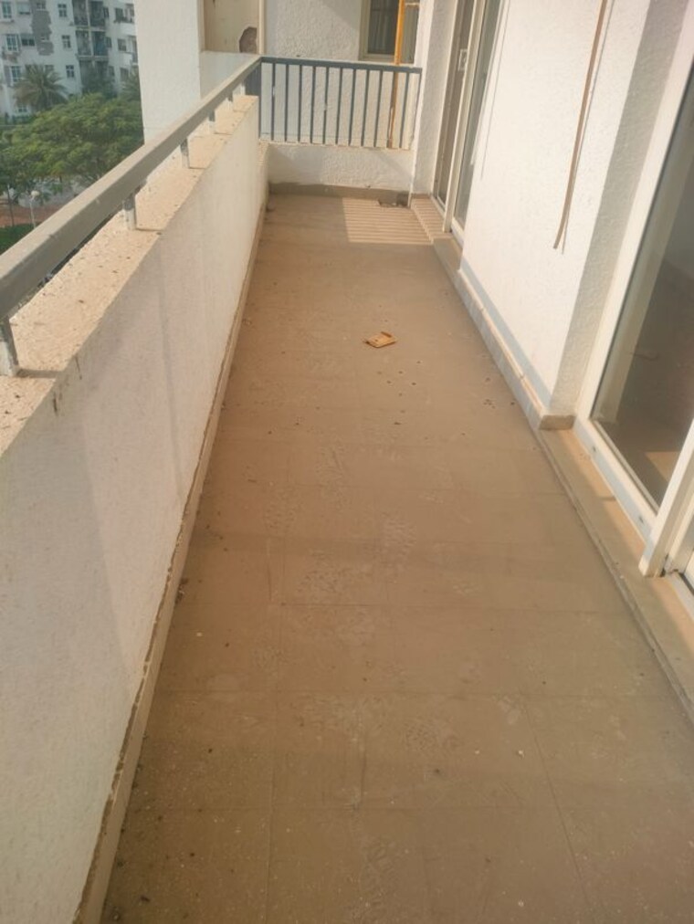 Balcony, emaar-imperial-gardens 3 Bedroom 2025 Sq.Ft. Apartment In Sector 102 Gurgaon 10676901
