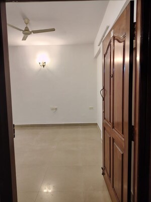 Room in 2 BHK Apartment at NSR Brindavan Annex, Hsr Layout – for Rent
