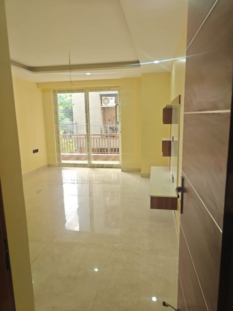 Bathroom, sector 5 4 Bedroom 350 Sq.Yd. Builder Floor In Sector 5 Gurgaon 10676920