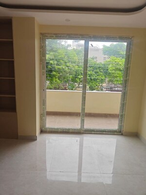 Room in 4 BHK Builder Floor at Sector 5 – for Sale