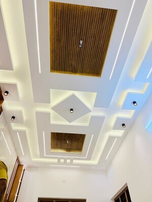 Furnished Amenities in 4 BHK Independent House at Mannuthy – for Sale