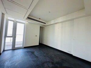 Room in 4 BHK Apartment at Krrish Provence Estate, Gurgaon Faridabad Road – for Rent
