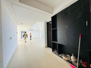 Room in 4 BHK Apartment at Krrish Provence Estate, Gurgaon Faridabad Road – for Rent