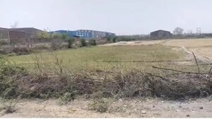  Industrial Plot For Sale in Malanpur