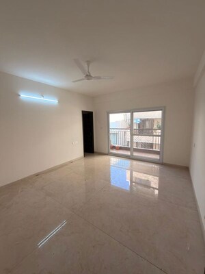 3 BHK Apartment For Rent in Cooke Town