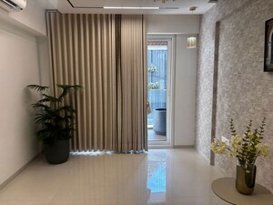 Room in 4 BHK Apartment at Chattushringi – for Sale