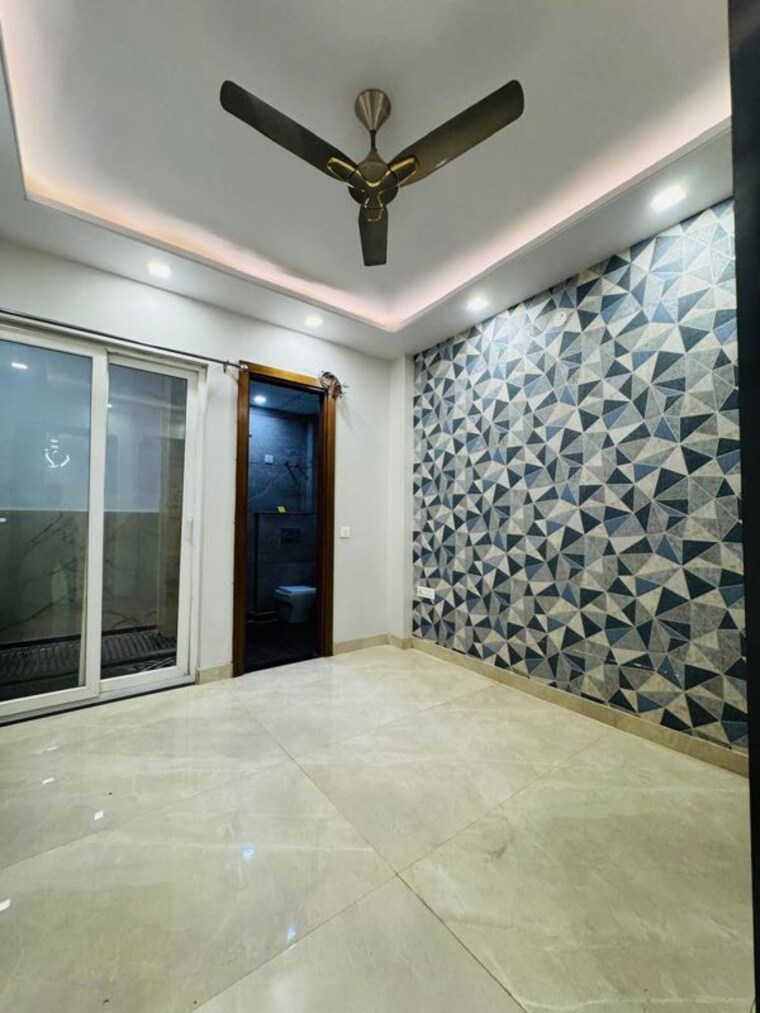 Room, km-residency 3 Bedroom 1360 Sq.Ft. Apartment In Raj Nagar Extension Ghaziabad 9732563