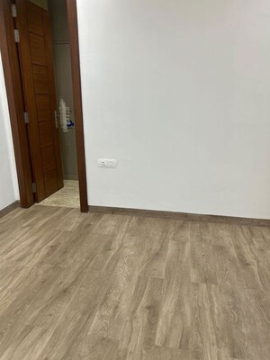 Room in 3 BHK Builder Floor at Sector 22 – for Rent