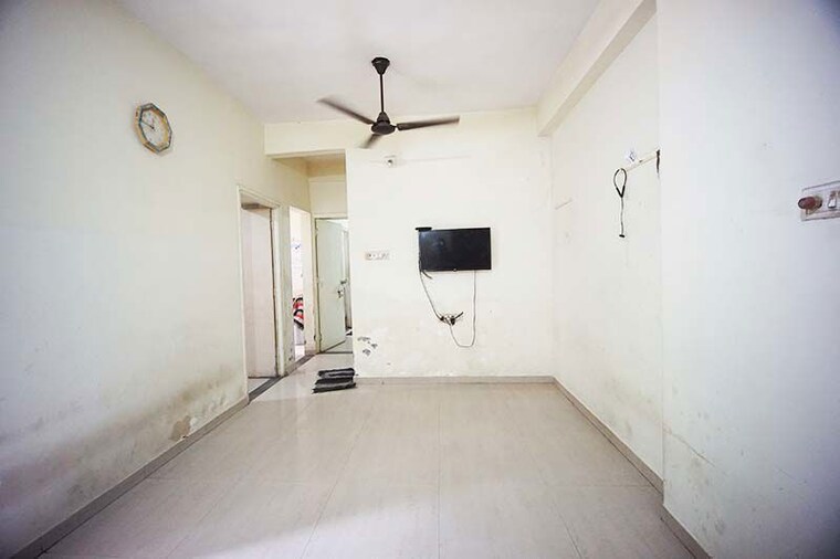Bathroom, narol 2 Bedroom 900 Sq.Ft. Apartment In Narol Ahmedabad 10677039