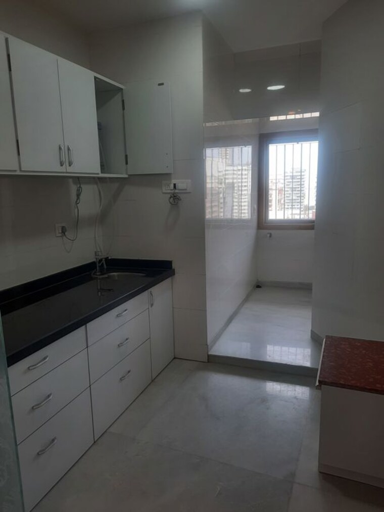 Kitchen, cuffe parade 1 Bedroom 650 Sq.Ft. Apartment In Cuffe Parade Mumbai 10677025