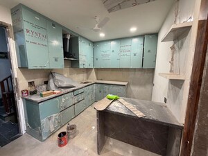 Kitchen in 2 BHK Builder Floor at Sector 57 – for Rent