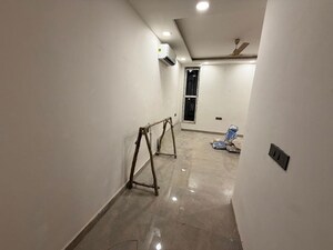 Staircase in 2 BHK Builder Floor at Sector 57 – for Rent
