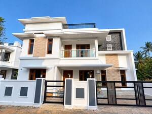 4 BHK Independent House For Sale in Mannuthy
