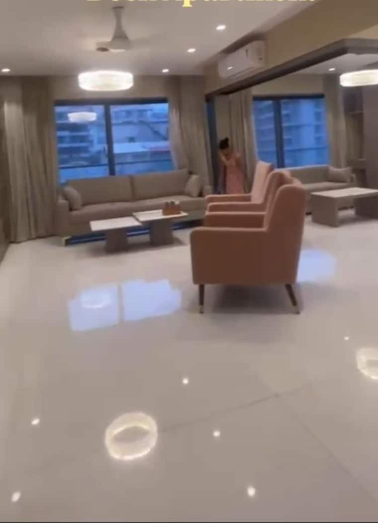 Living Room, dlh-legacy 3 Bedroom 1380 Sq.Ft. Apartment In Juhu Mumbai 10587052