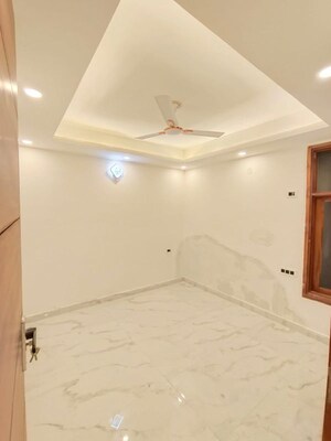 Room in 2 BHK Builder Floor at Malviya Nagar – for Rent