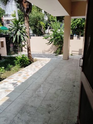 Balcony in 4 BHK Villa at Ravindra Garden, Aliganj – for Rent
