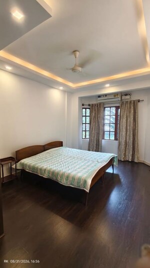 Bedroom in 3 BHK Apartment at Sivanchetti Gardens – for Rent