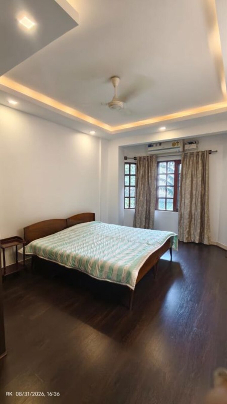 Bedroom, sivanchetti gardens 3 Bedroom 2500 Sq.Ft. Apartment In Sivanchetti Gardens Bangalore 10677130