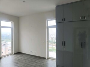 Room in 2 BHK Builder Floor at Sector 23 – for Rent