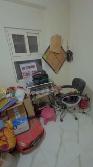 Team Area in 3 BHK Apartment at Nirala Estate, Tech Zone 4 Greater Noida – for Sale