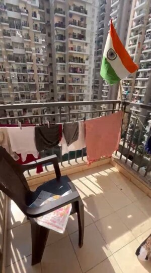 Team Area in 3 BHK Apartment at Nirala Estate, Tech Zone 4 Greater Noida – for Sale