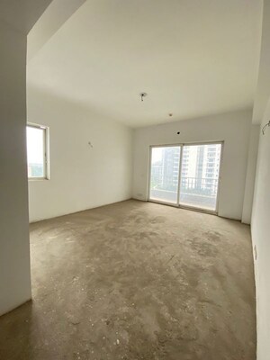 Room in 2 BHK Apartment at Ajnara Gen X, Dundahera – for Sale