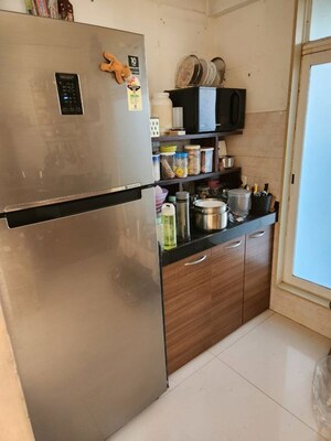 Kitchen in 2.5 BHK Apartment at DLH Orchid, Andheri West – for Sale