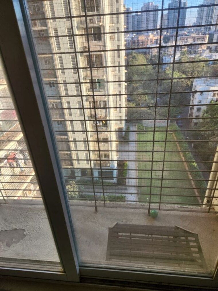 Balcony, dlh-orchid 2.5 Bedroom 964 Sq.Ft. Apartment In Andheri West Mumbai 10677142