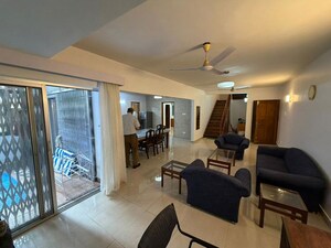 Living Room in 4 BHK Apartment at Mg Road – for Rent