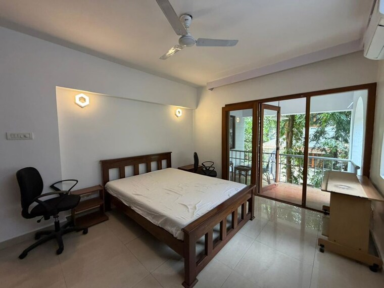 Bedroom, mg road 4 Bedroom 2800 Sq.Ft. Apartment In Mg Road Bangalore 10677155