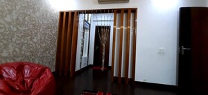 Bedroom in 3 BHK Builder Floor at Sector 23 – for Rent