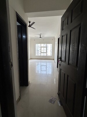 3 BHK Apartment For Rent in Paramount Floraville, Sector 137