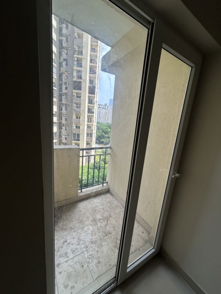 undefined, paramount-floraville 3.5 Bedroom 1685 Sq.Ft. Apartment In Sector 137 Noida 10677202