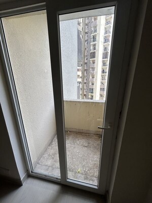 Kitchen in 3.5 BHK Apartment at Paramount Floraville, Sector 137 – for Rent
