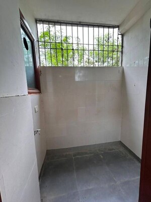 Building Lobby in 3 BHK Apartment at Palm Residency Chhatarpur, Chattarpur – for Rent