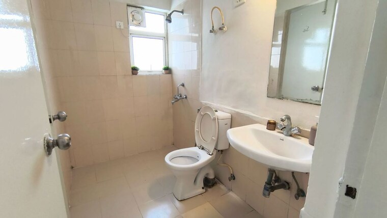 Bathroom, pivotal-devaan 3 Bedroom 754 Sq.Ft. Apartment In Sector 84 Gurgaon 10677206