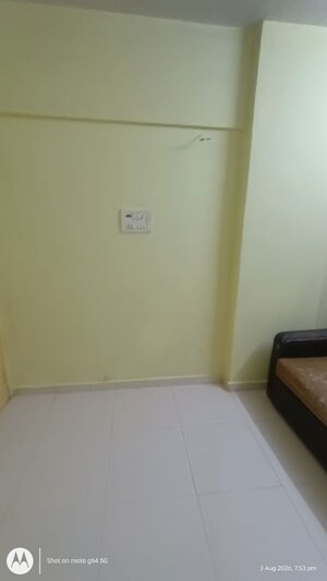Room in 1 BHK Apartment at Vini Residency Phase 2, Nalasopara West – for Rent