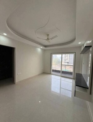 Room in 3 BHK Apartment at Palm Residency Chhatarpur, Chattarpur – for Rent