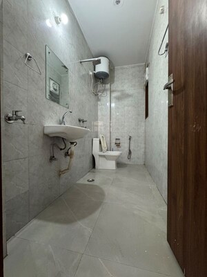 Bathroom in 1 BHK Apartment at Palm Residency Chhatarpur, Chattarpur – for Rent