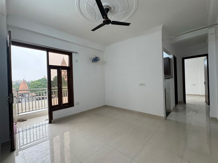 Room, palm-residency-chhatarpur 1 Bedroom 500 Sq.Ft. Apartment In Chattarpur Delhi 10677246