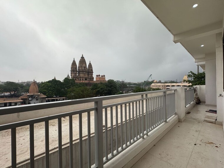 Balcony, palm-residency-chhatarpur 1 Bedroom 500 Sq.Ft. Apartment In Chattarpur Delhi 10677246