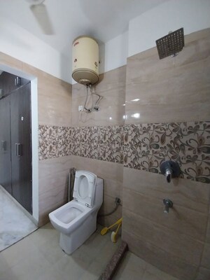 Bathroom in 4 BHK Builder Floor at South City 1 – for Rent