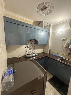 2 BHK Builder Floor For Rent in Saket