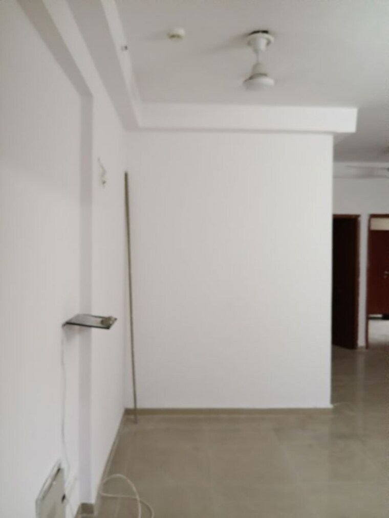 Room, mahagun-my-woods 2.5 Bedroom 1190 Sq.Ft. Apartment In Sector 16c Greater Noida Greater Noida 10677240
